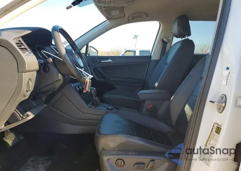 2021 Volkswagen Tiguan Se z USA, uszkodzony, nr VIN 3VV2B7AX2MM091798